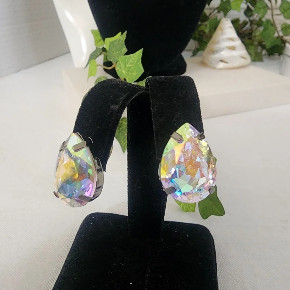Silver Gunmetal Necklace with AB Crystal Teadrop and Matching Earrings Set